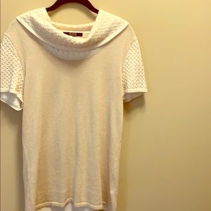 Oh-so- feminine shimmering summer sweater